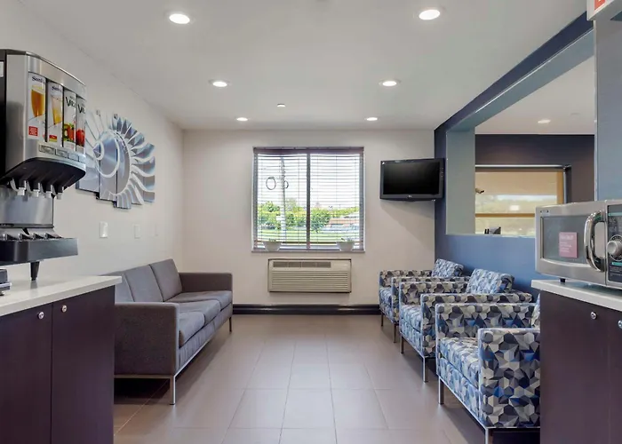 Avion Inn Near Lga Airport, Ascend Hotel Collection